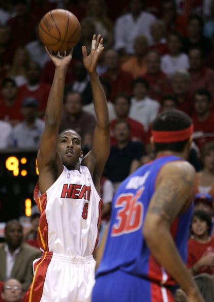 猎鹰和海盗 猎鹰和海盗